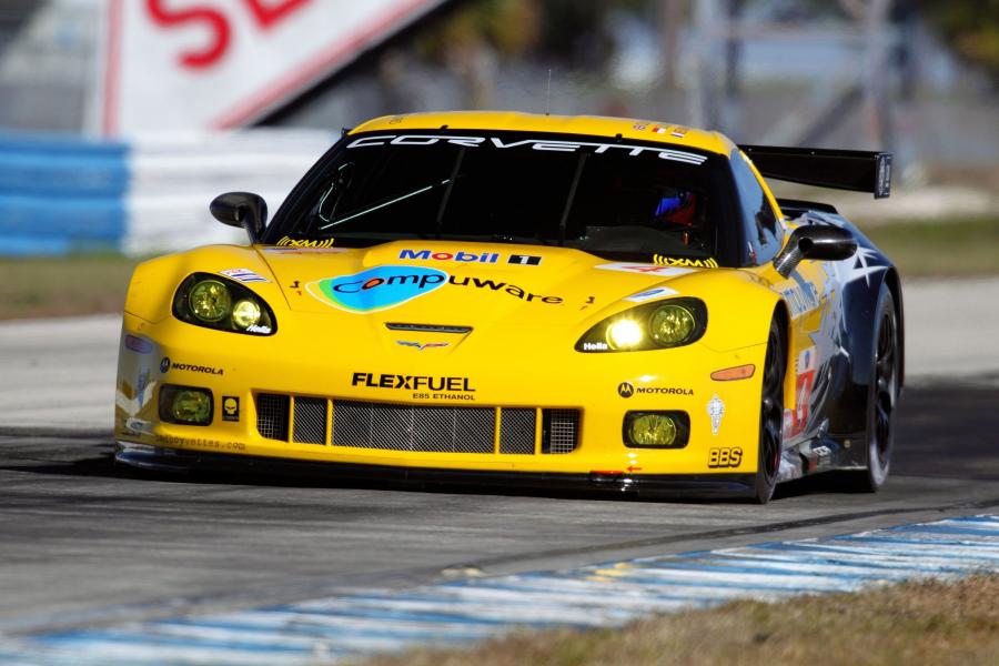  Chevrolet Corvette R GT2 2010 года  (фото 30 из 36)